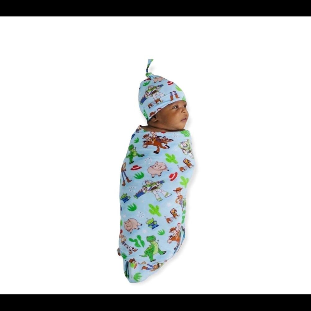 💥SOLD💥🧸NIB LS Toy Story Swaddle Set🧸 - Picture 2 of 4